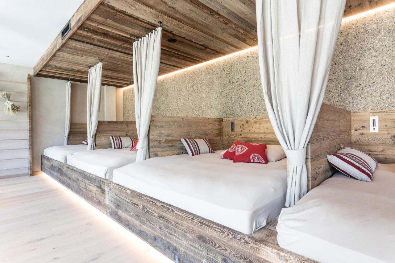 Aktiv- Und Wellnesshotel Traube- Post Curon Venosta Exterior foto